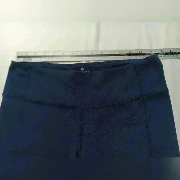 ATHLETA Wide leg Yoga  pants. Ladies size L Petite. - Picture 6 of 10